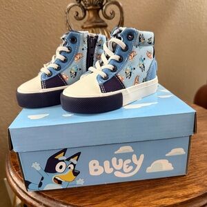 Bluey Toddler Shoes! size 6